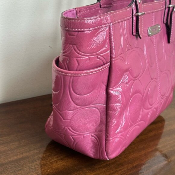 Coach Gallery Embossed Patent Leather Tote - Picture 4 of 12